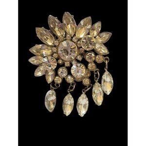 Blingy Vintage Unsigned Early Rhinestone Brooch (A5569)